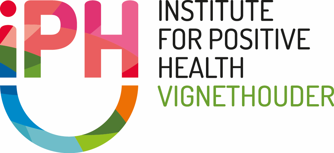 https://ontroerendgoed.webjuffietest.nl/wp-content/uploads/2024/06/iPH-Logo-Institute-for-Positive-Health-VIGNETHOUDER.jpg